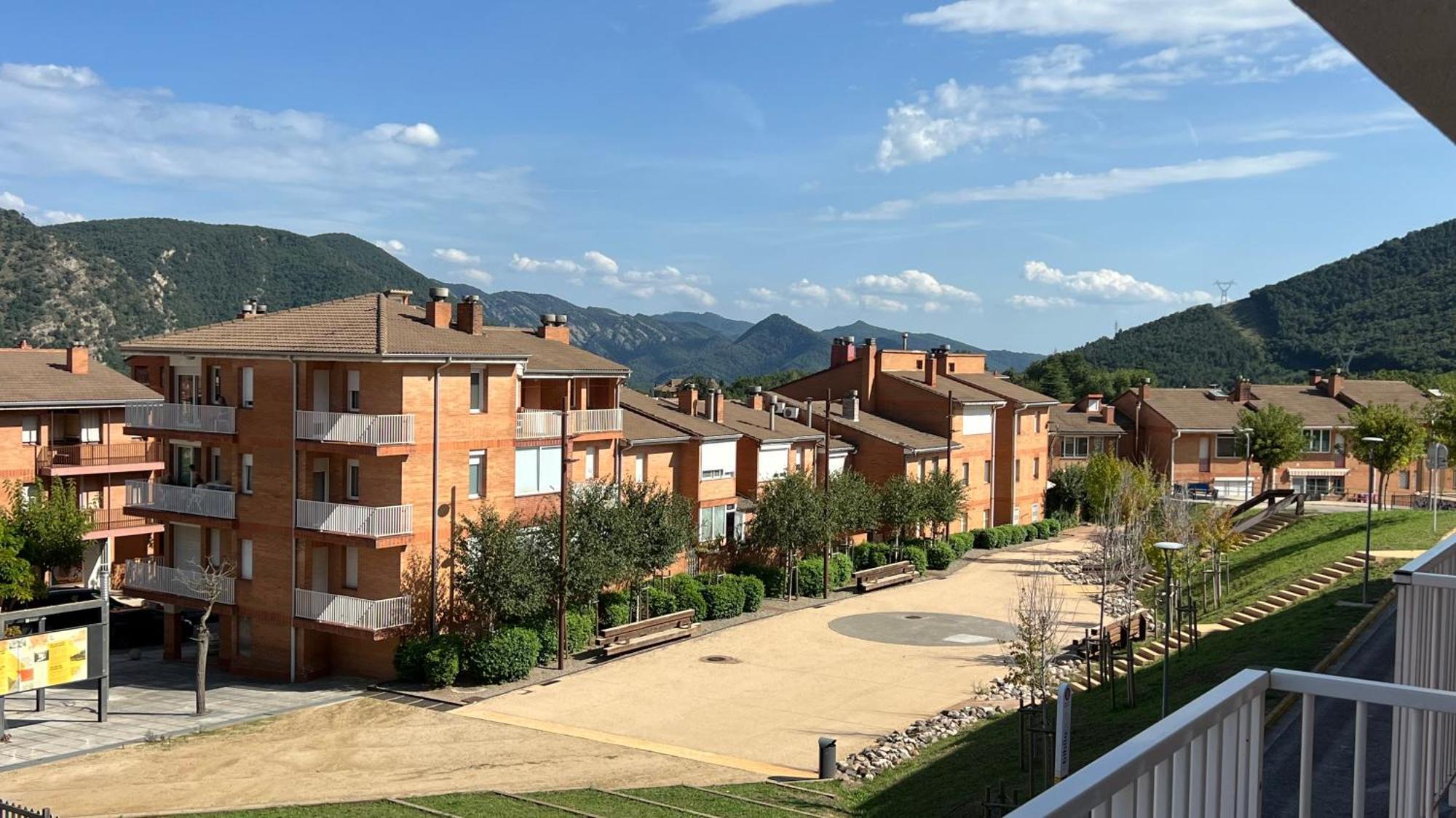 Apartament Acollidor Al Bergueda 6P Sant Jordi de Cercs Exterior foto